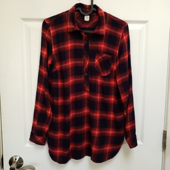 GAP Maternity Red Blue Plaid Long Roll Tab Sleeve Flannel Popover Shirt - Picture 1 of 8